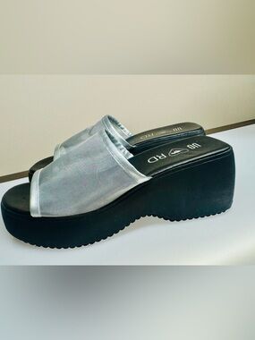 Rocket Dog Silver Mesh Wedge SZ 8 Y2K Vintage Excellent Condition💯